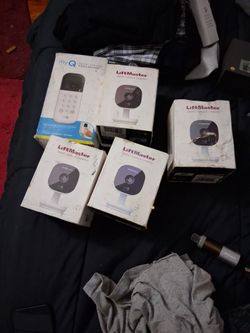 Security cams smart garage camps