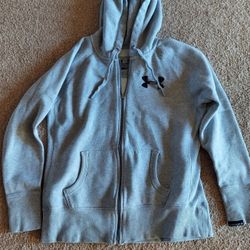Underarmor  Hoodie Size Small 