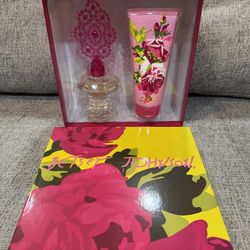 Brand New Betsy Johnson Perfume Gift Set 🎁 