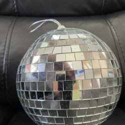 DISCO BALL
