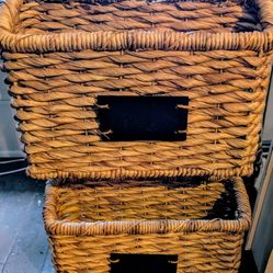 Wicker Magazine Rack Mail Organizer Shelf