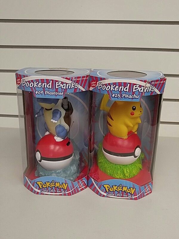 Pokemon vintage 1998 bookend & coin banks. New in boxes. You get both bookends.