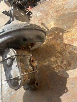 71 C10 Brakes Booster And Máster Cylinder
