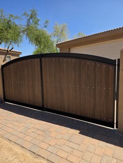 Rv gate