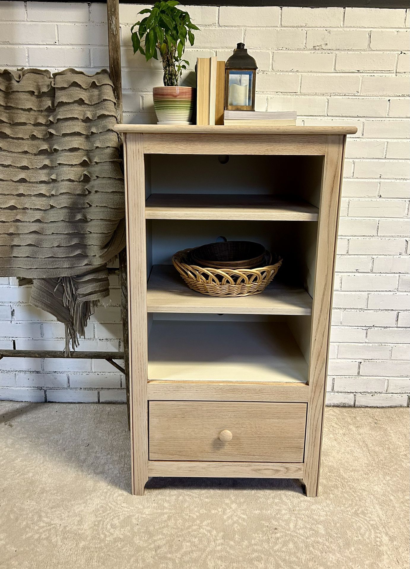 Oak Cabinet/Bookshelf