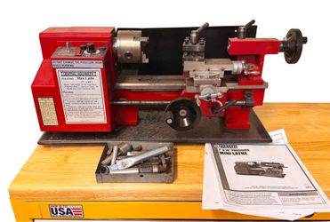 7” x10” mini lathe with lots of tooling