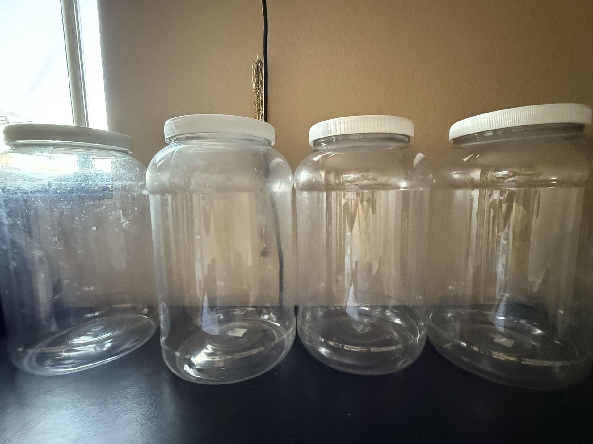 Clear Containers 