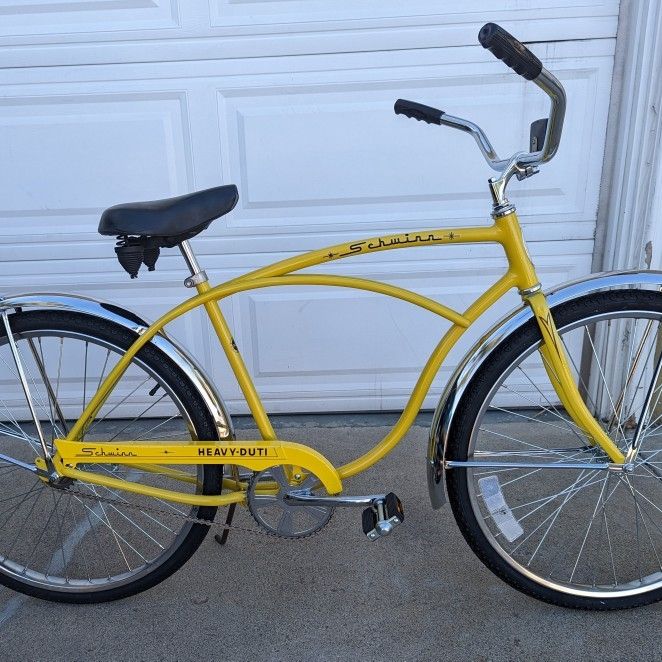 Vintage Classic Schwinn Heavy Duty 26-inch Beach Cruiser Bicycle
