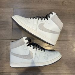 Details In Description 
