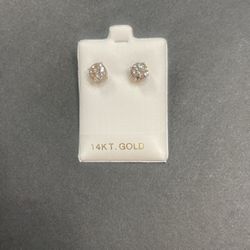 Beautiful White Gold Stud Earrings 