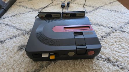 Sharp Nintendo Twin Famicom with RGB and Everdrive Pro, full library