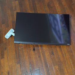 32 Inch vizio TV Barely Used
