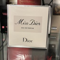Miss Dior Perfume