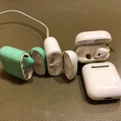 Apple ear buds head charging case white mint green phones new and vintage  iphone ipad 