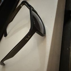 Raybans Sunglasses 