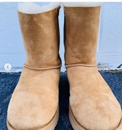Ugg size 9