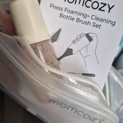 Momcozy Bottle Cleaning Set