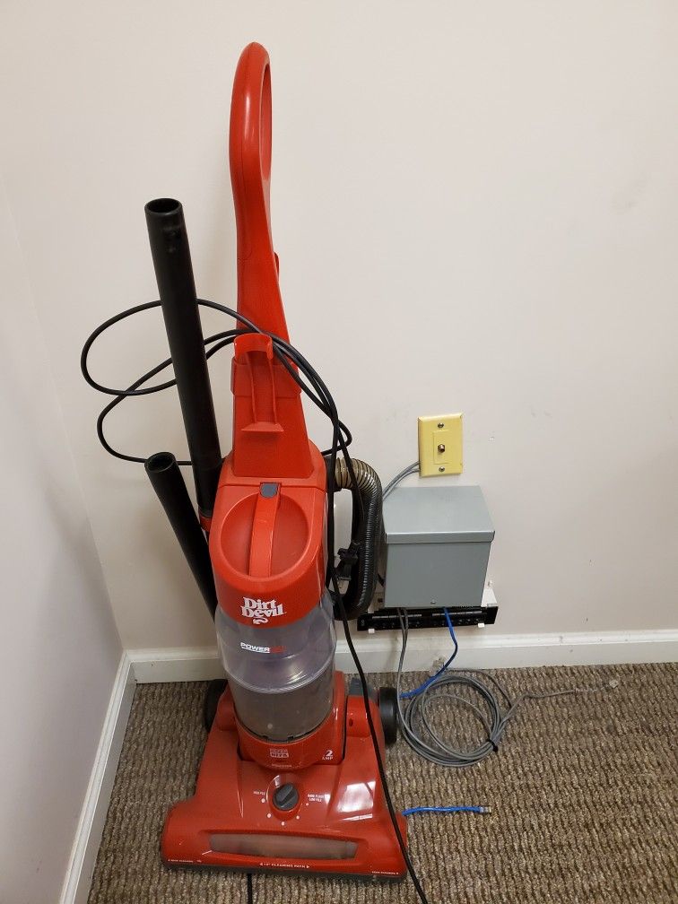 Dirt Devil Vacuum Cleaner