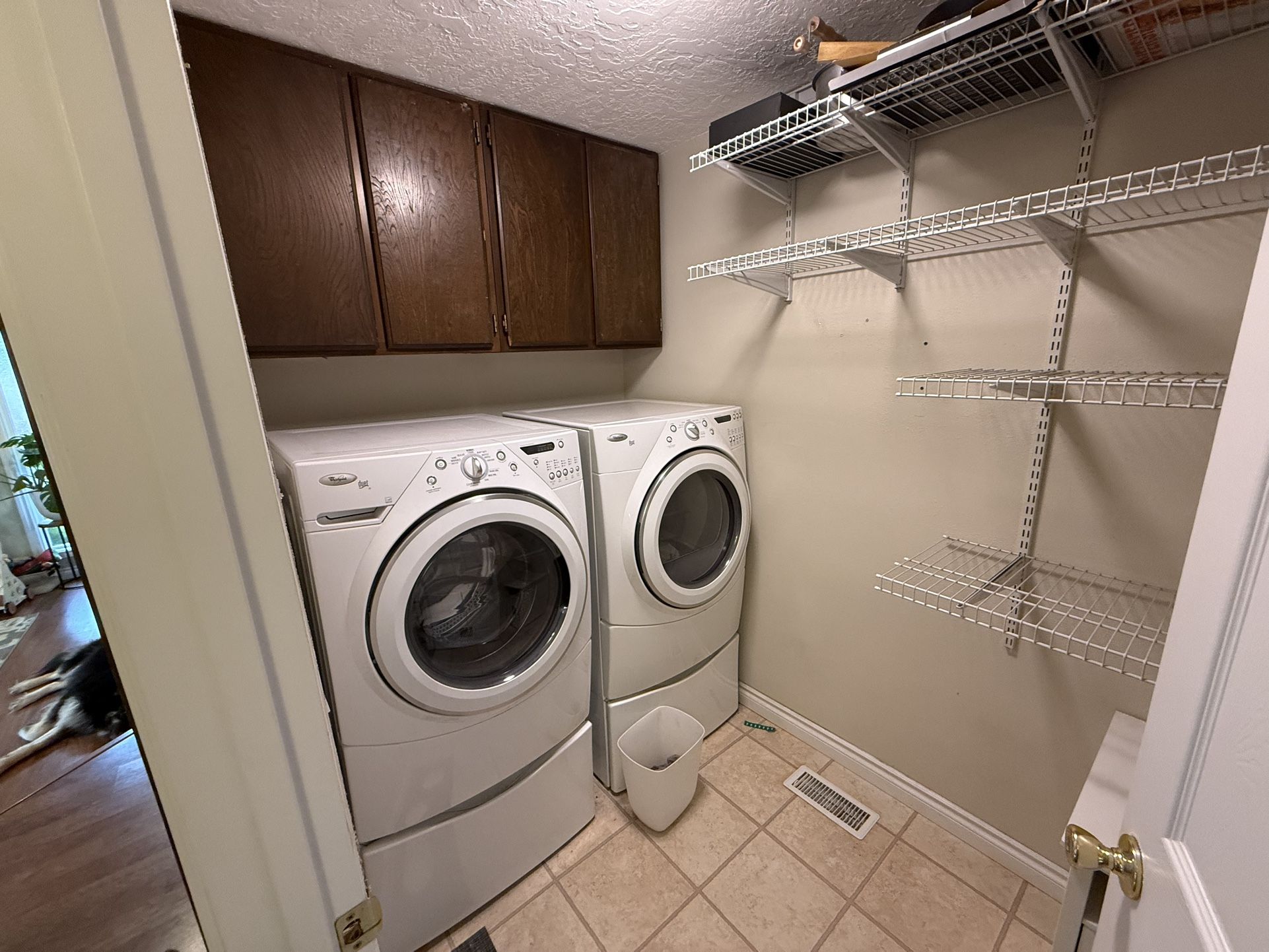 Whirlpool Washer And Dryer Pedestals (pedestal drawers only)