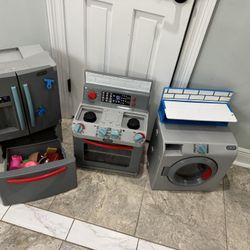 Little Tikes First Oven, Pretend Play Appliance Cooking, Refrigerator and washer machine(!l