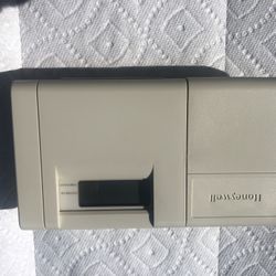 Honeywell CT3200A1001 Thermosstat