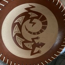 Southwest Lizard Pottery Bowl