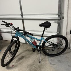 Schwinn 27,5 Aluminum Mountains Bike