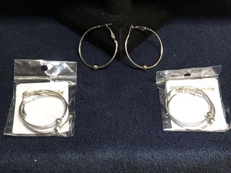 3 Available! Medium Size Silver Color Costume Loop Earrings! Pickup Only! No Holds! Idaho/Southern