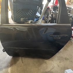 95 BMW Parts The Whole Car 200$ With Transmission