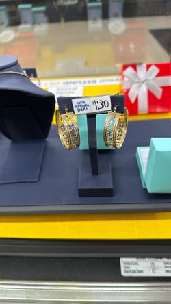 LV Earrings