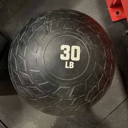 Rogue rubber Medicine Ball - 30 Lbs