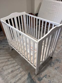 Mini Crib