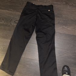 DICKIES BLACK SIZE 32-32