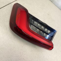 2019-2020-2021-2022 BMW 3 SERIES LED OUTER TAIL LIGHT DRIVER SIDE LH USED OEM 