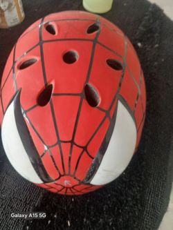 Childs Marvel Spiderman Bike Helmet