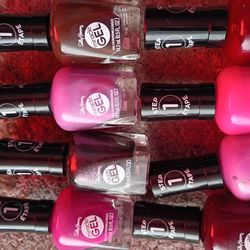 New Sally Hansen Nail Polish $40 Obo