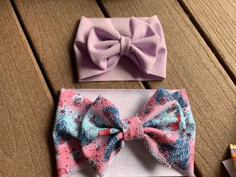 Headwraps and bows and bummies