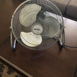 Vintage Bahamas Breeze Metal 14” Over The Counter Fan 