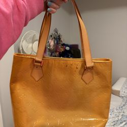 L O U I S  V U I T T O N Bag 