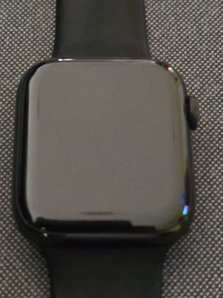 Apple Watch Series 5 44MM GPS LTE