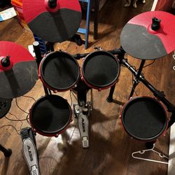 Alesis Nitro Electronic Drumset