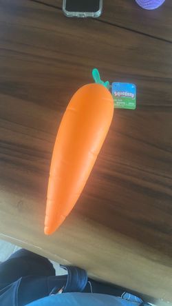 Squeezy carrot