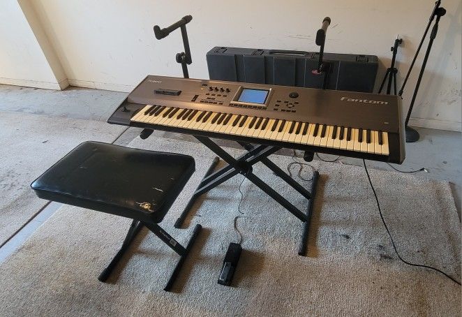 ROLAND FA-76 FANTOM WORKSTATION SYNTHESIZER KEYBOARD