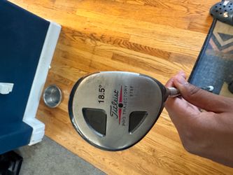 Classic Titleist 975F fairway wood