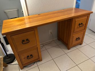 Beautiful solid wood desk