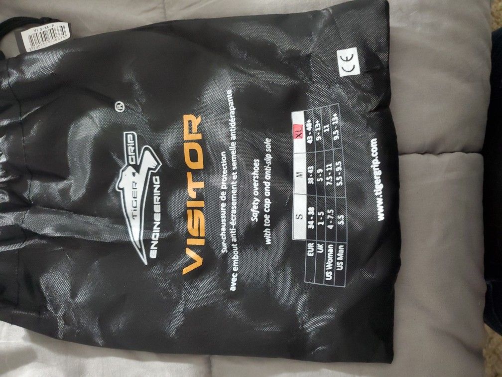 Tiger Grip ( Safety Overshoes)
