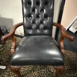 Leather Armed Chair 