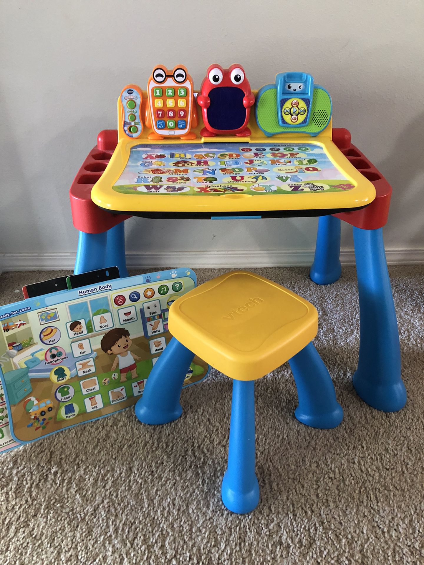 VTech Touch and Learn Activity Desk 