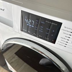  Washer + dryer in one unit