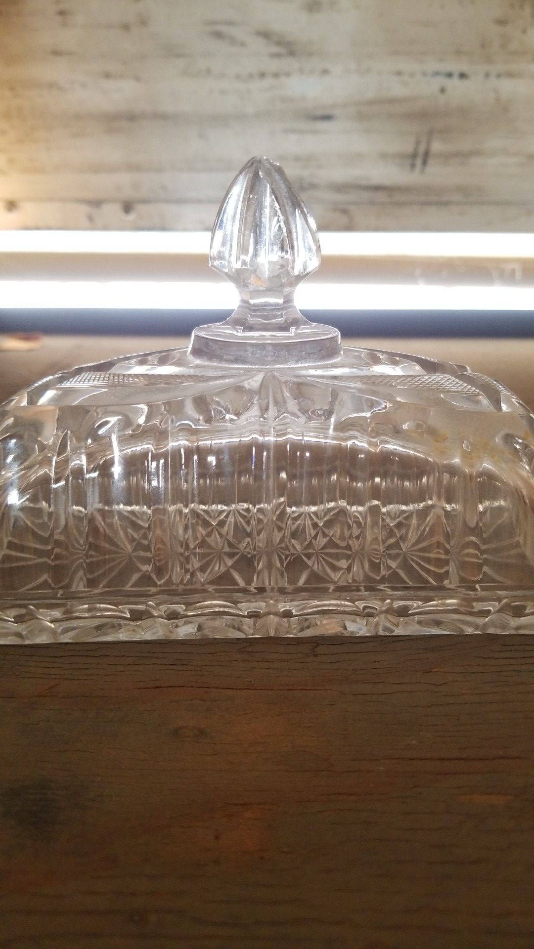 Crystal butter dish with lid